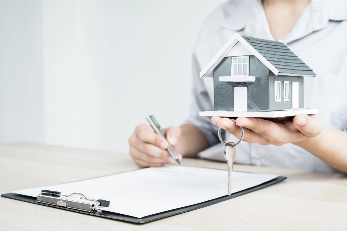 Woman writing up papers for Landlord Insurance in Myerstown, PA